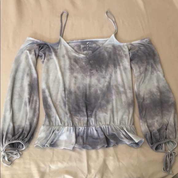 American Eagle Outfitters Tops - American Eagle soft and sexy shirt
